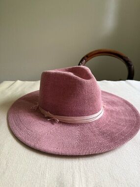 Women's Dusty Rose Wide-Brim Hat with Ribbon Band